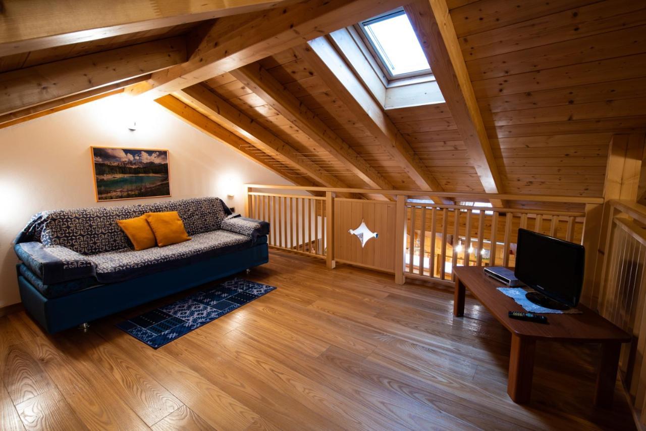 Casa Di Niki Villa Vigo di Fassa Luaran gambar