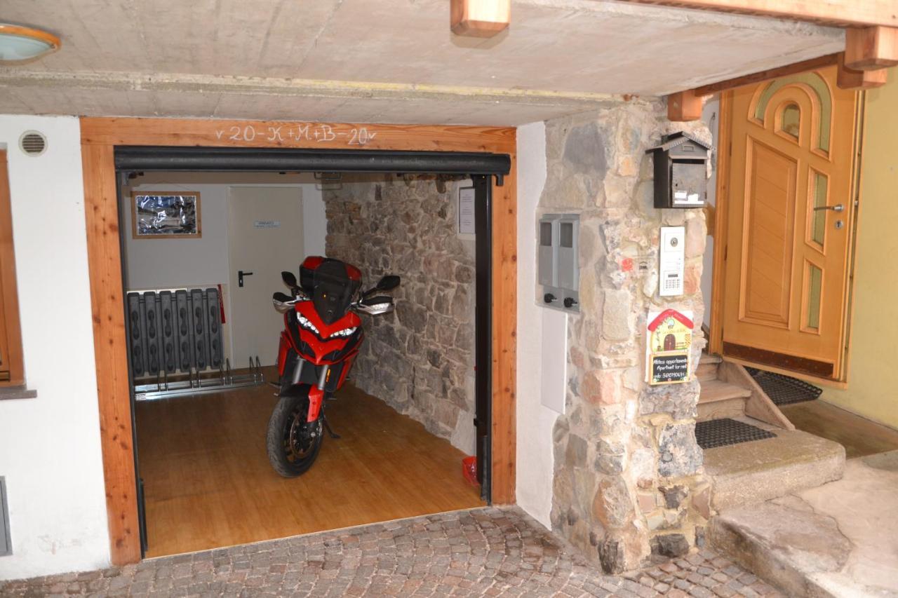 Casa Di Niki Villa Vigo di Fassa Luaran gambar