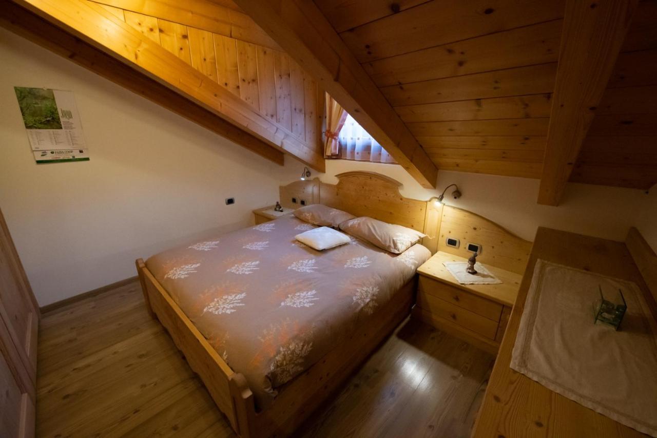 Casa Di Niki Villa Vigo di Fassa Luaran gambar