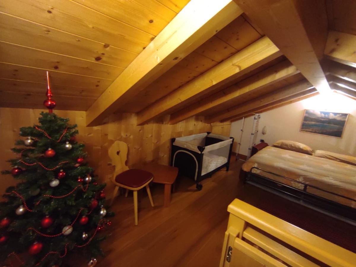 Casa Di Niki Villa Vigo di Fassa Luaran gambar