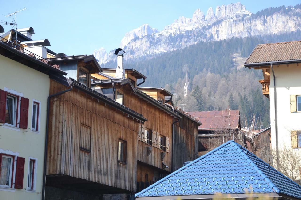 Casa Di Niki Villa Vigo di Fassa Luaran gambar